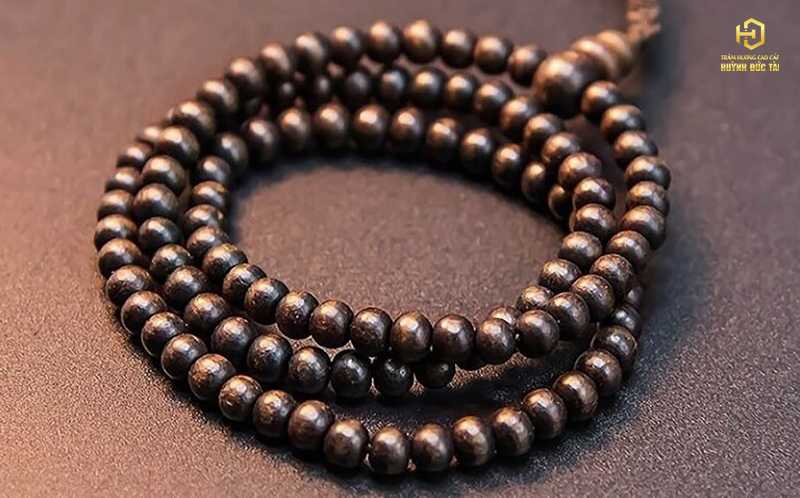 Số Hạt Vòng Phong Thủy Có Tính Charm Không