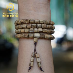 Vòng Tay Trầm Hương 108 Hạt Bì Rễ